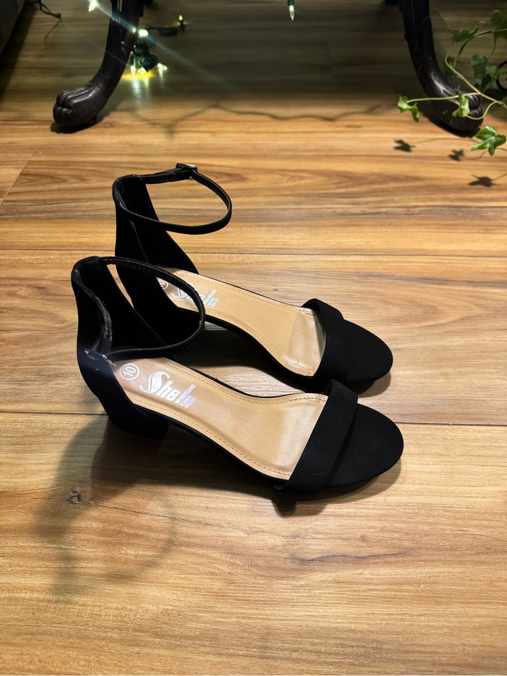 SHEIN Black Open-Toe Ankle-Strap Block Heel Sandals